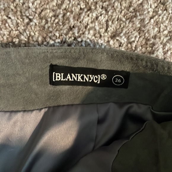 Gray suede blank nyc lace up skirt size 26 - Picture 6 of 6